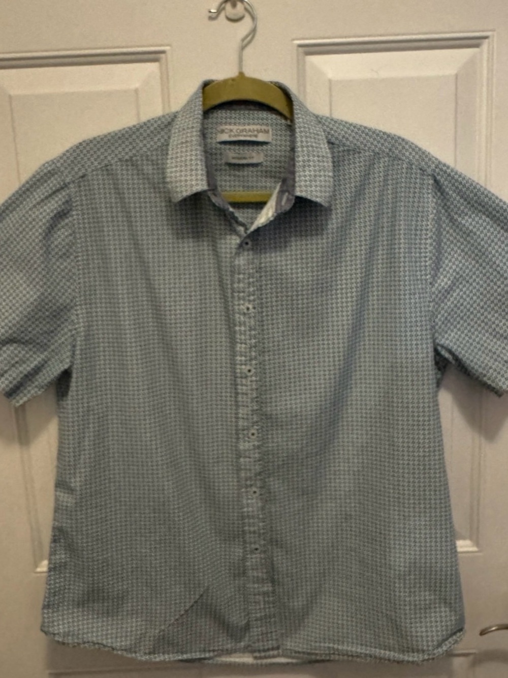 Short-Sleeve Casual Button-Down Shirt in Light Blue Pattern